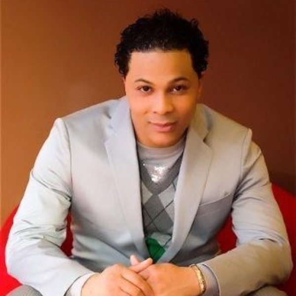 Headshot of Adrian Turner, donor associate and specialist