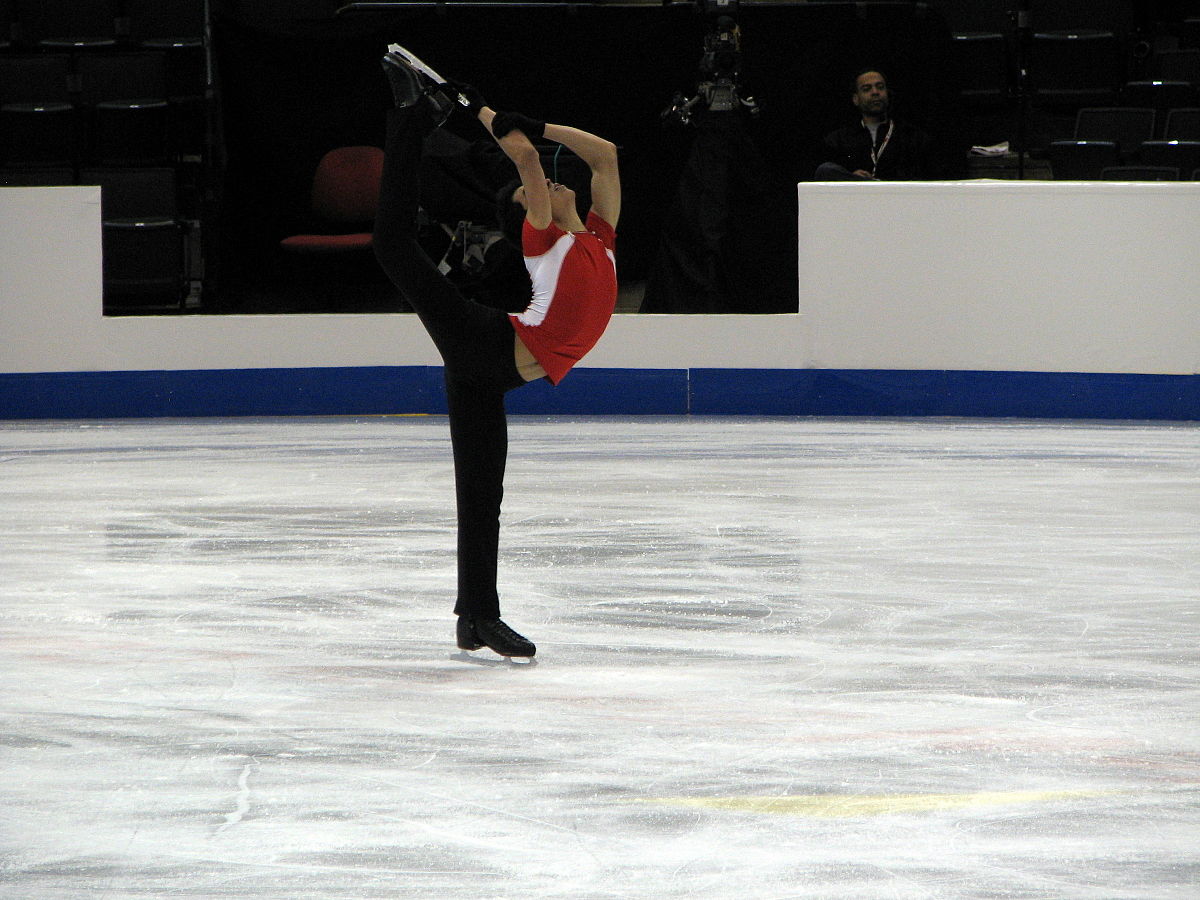 Nonbinary skater Eliot Halverson on the ice